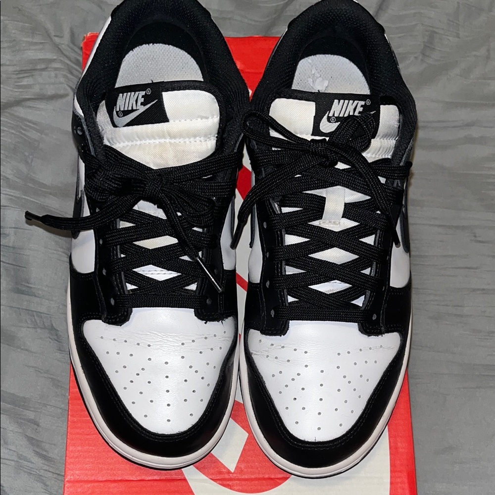 Nike Classic Black and White Athletic Shoes